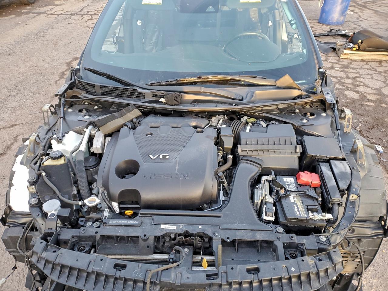 Nissan Maxima Platinum Image 11