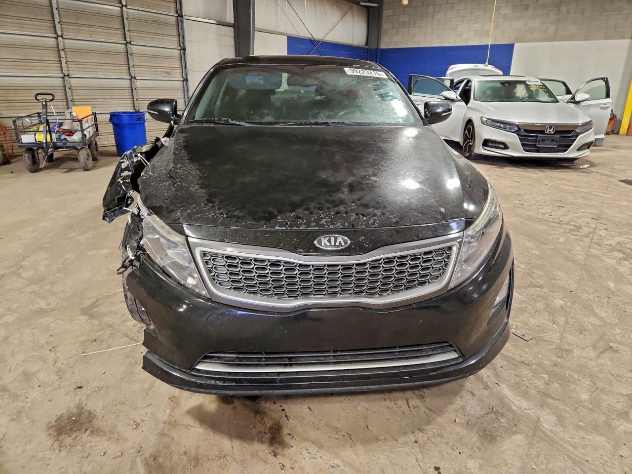 Kia Optima Hybrid Image 9