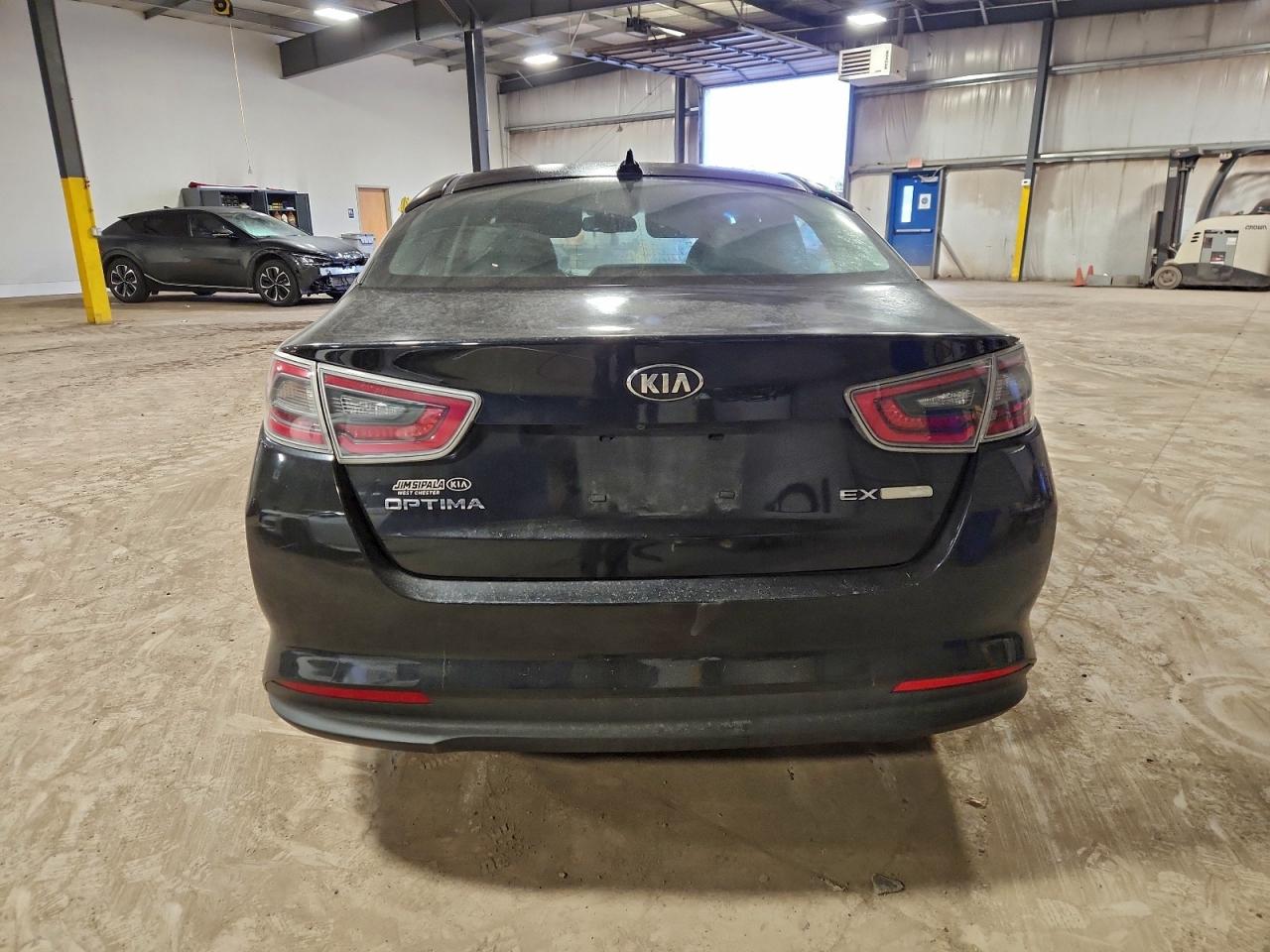 Kia Optima Hybrid Image 6