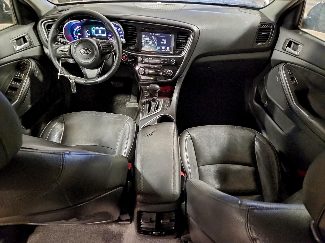 Kia Optima Hybrid Image 8