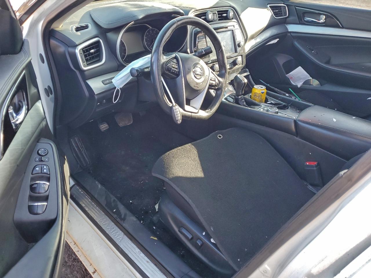 Nissan Maxima 3.5s Image 8