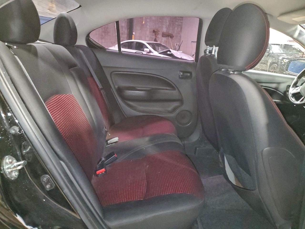 Mitsubishi Mirage G4 Se Image 13