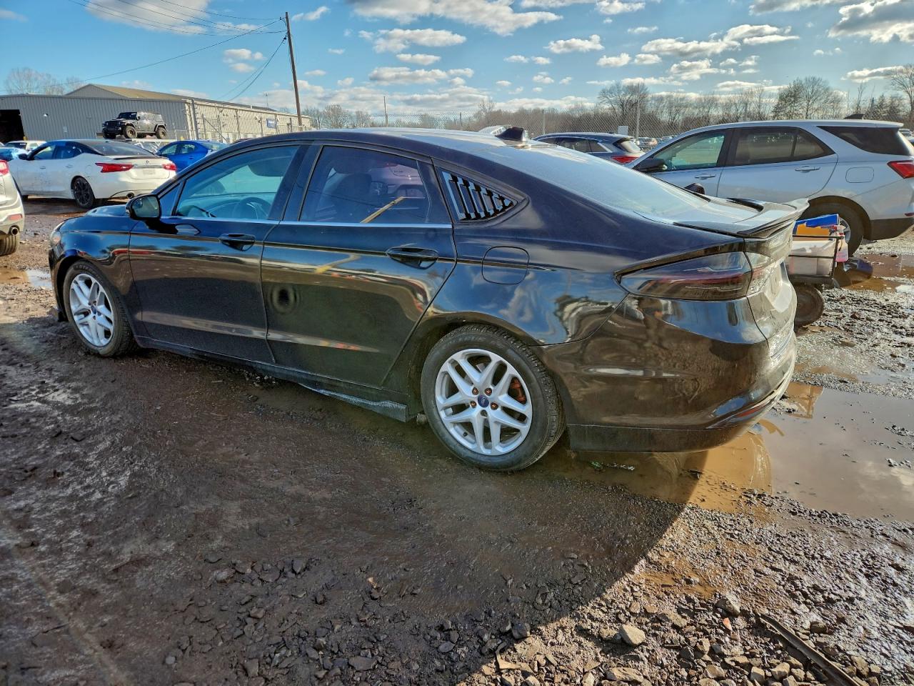 Ford Fusion Se Image 11