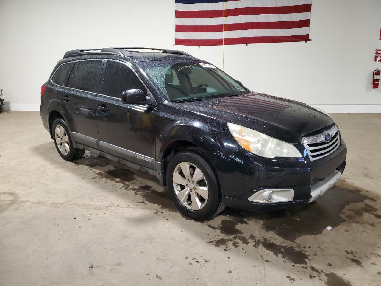 Subaru Outback 3.6r Limited Image 3