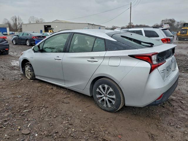 Toyota Prius Le Image 2