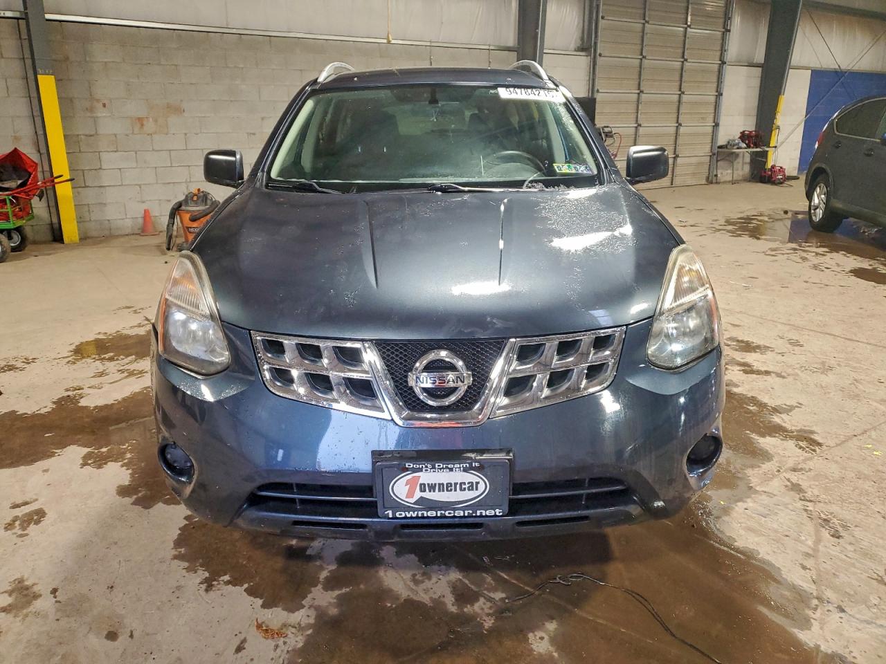 Nissan Rogue S Image 5