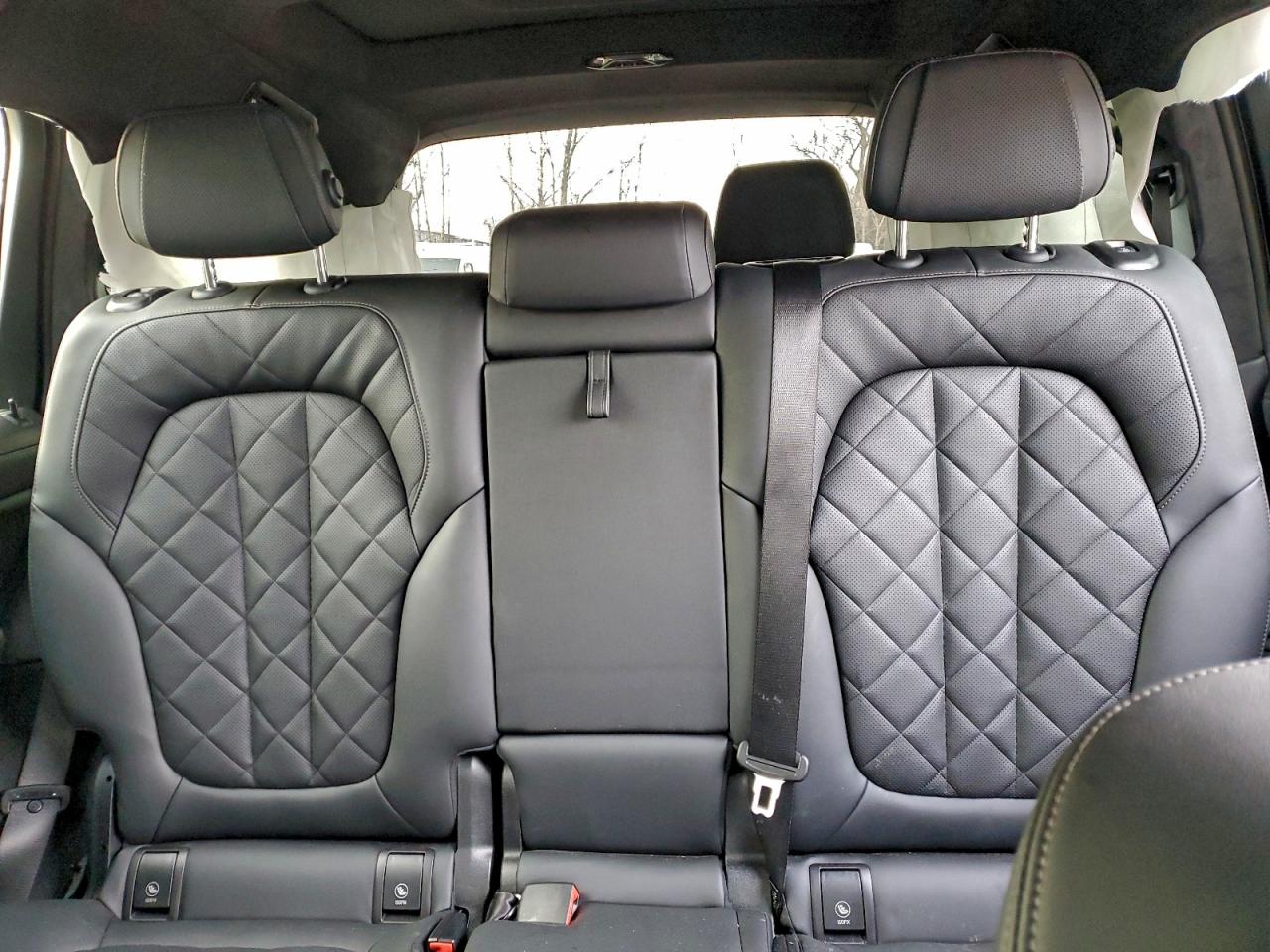 BMW X Series Xdrive40i Image 14