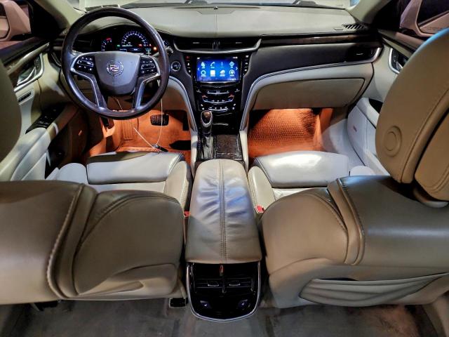 Cadillac XTS Luxury Collection Image 6