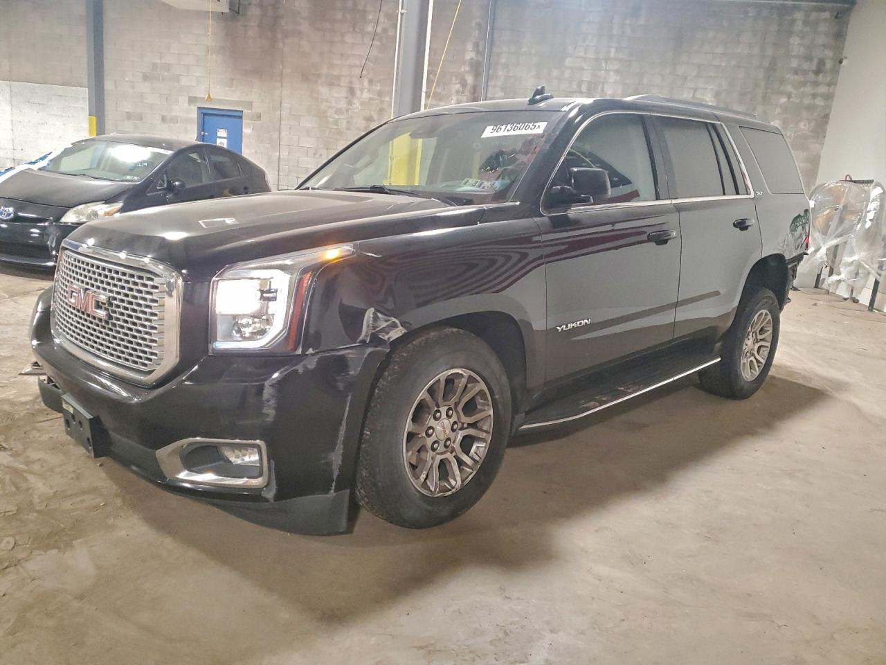 GMC Yukon Slt Image 1