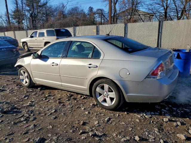 Ford Fusion Se Image 2