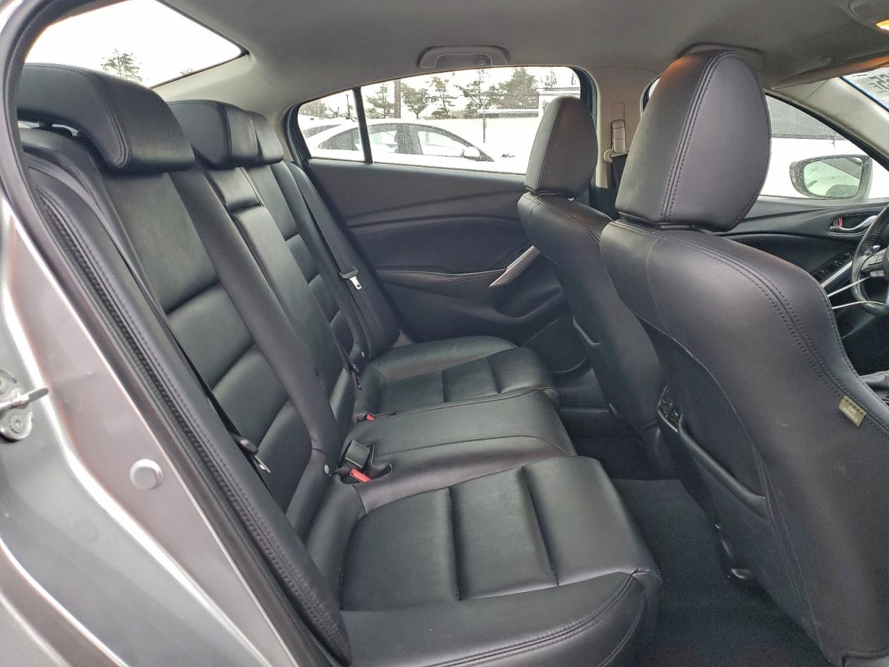 Mazda 6 Touring Image 4