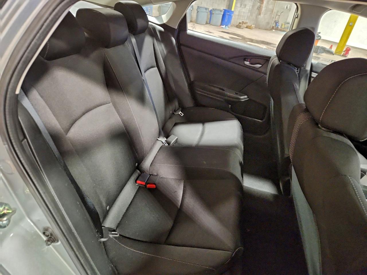 Honda Civic Lx Image 8