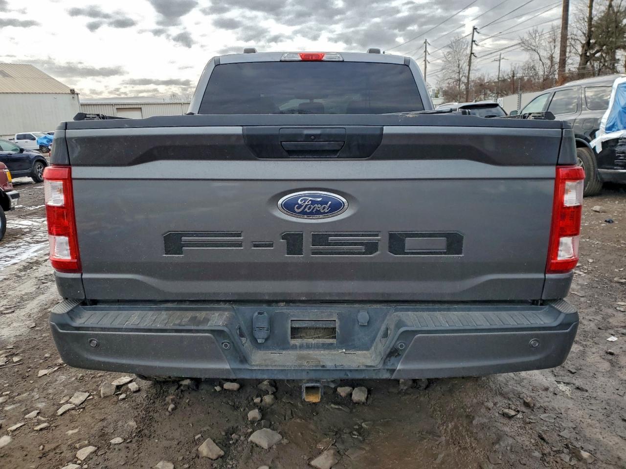 Ford F-150 Supercrew Image 7