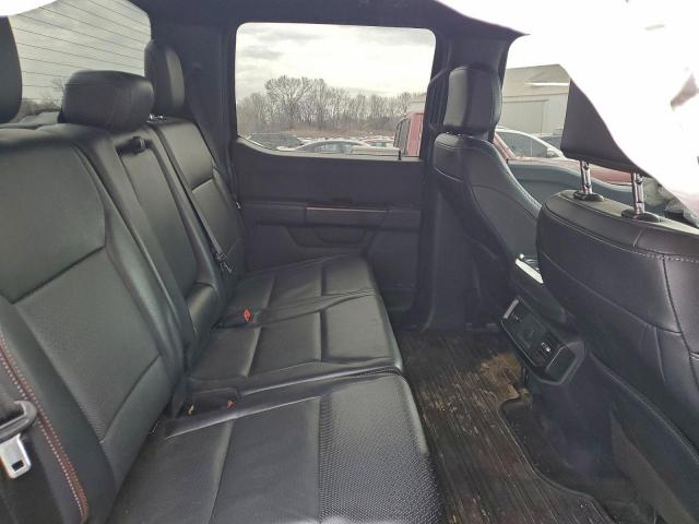 Ford F-150 Supercrew Image 11